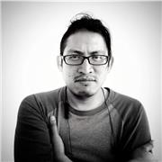 Egresado de la carrera de sociología en la UAM-xochimilco, dónde también curse la licenciatura en comunicación social. Ambas carreras las relacione desde un punto teórico y práctico en productos audiovisuales y fotográficos.
Pasante de la maestría en cin